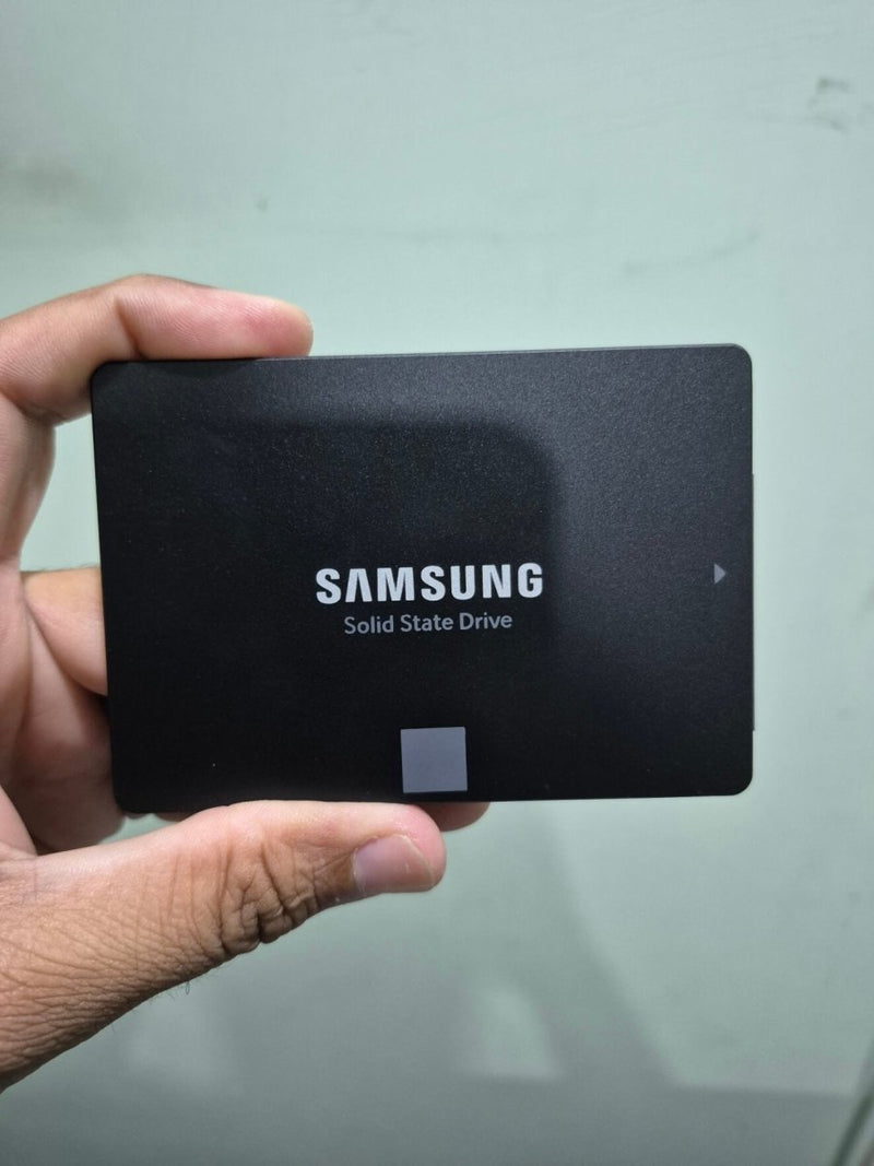 Pakistan G Rasool Ssd Samsung 870 EVO 250GB Used SSD price in Pakistan — Paksell.pk